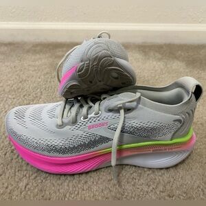 Brooks Adrenaline GTS 25